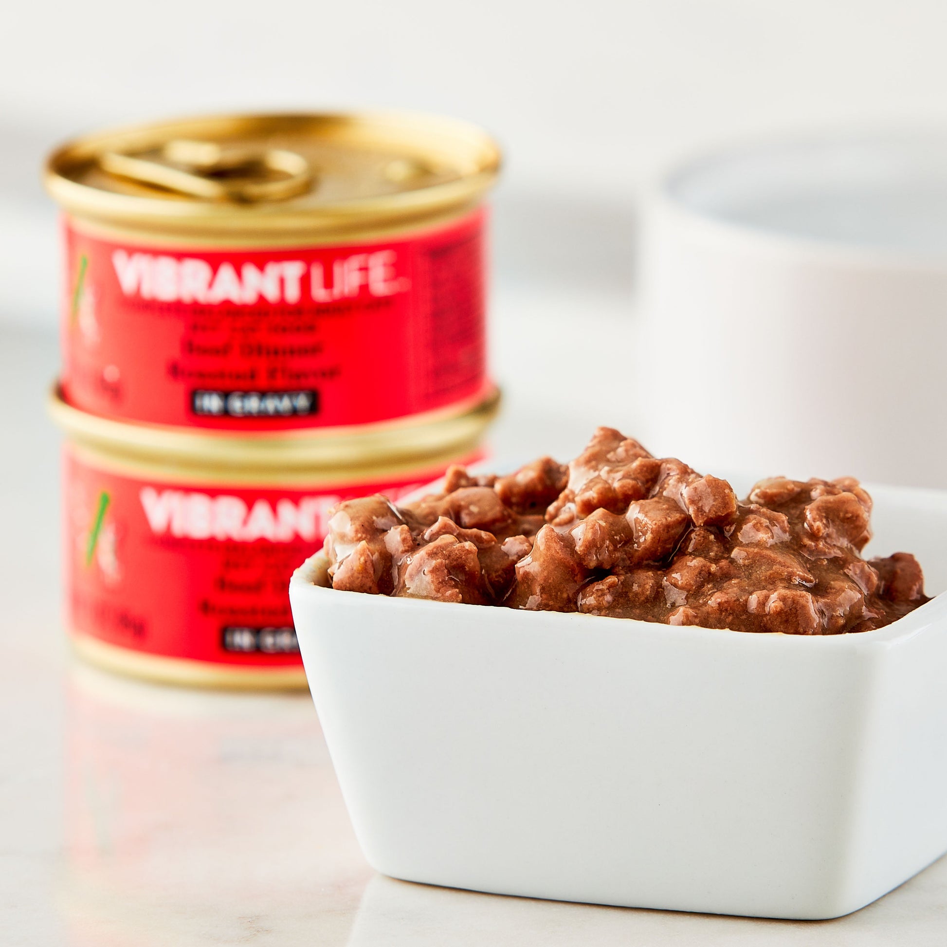 (8 pack) Vibrant Life Beef Dinner Roasted Flavor in Gravy Wet Cat Food, 3 oz Can